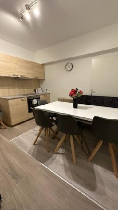 Direkt Bei U1 Appartement *